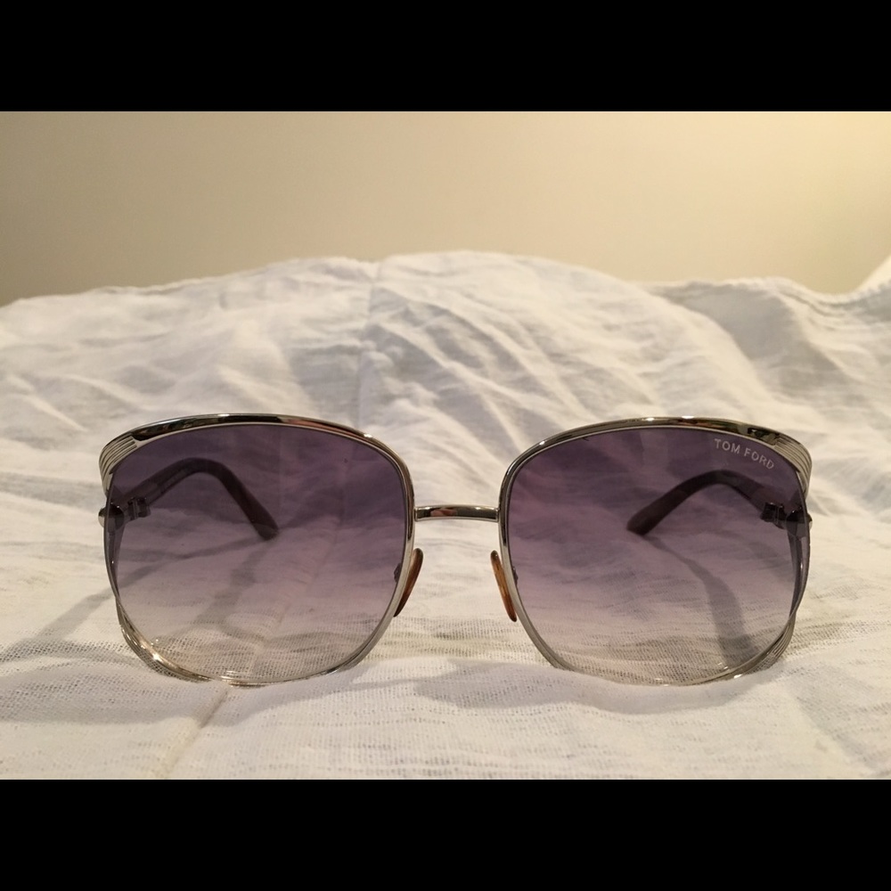 COPY - Authentic Tom Ford Sunglasses, with cards